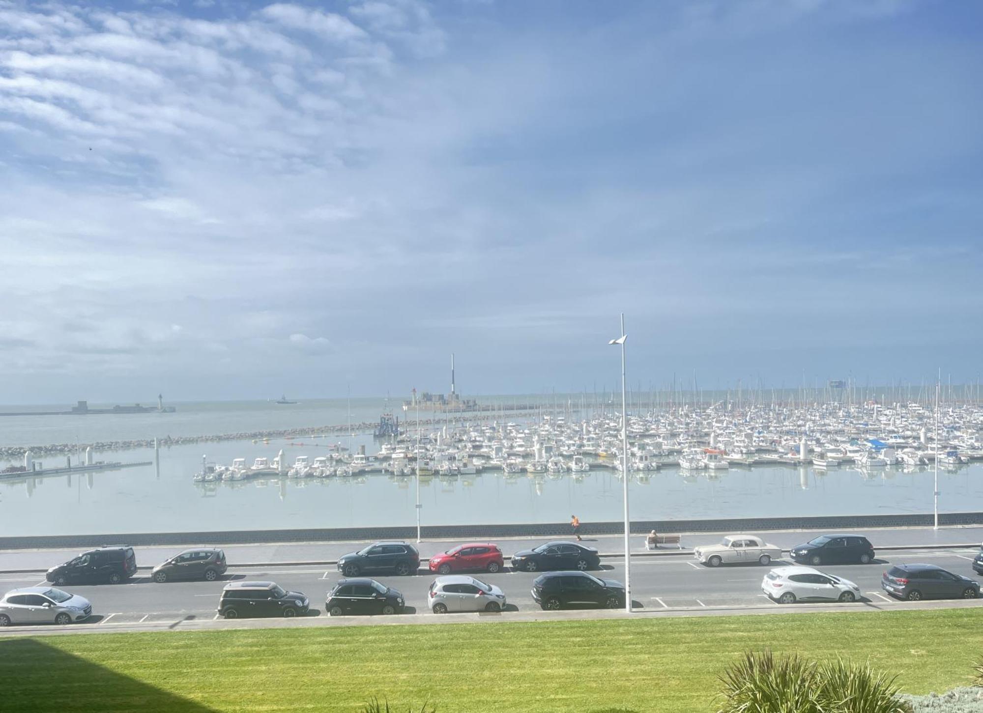 Vivez Le Bonheur - - Port De Plaisance - Vue *